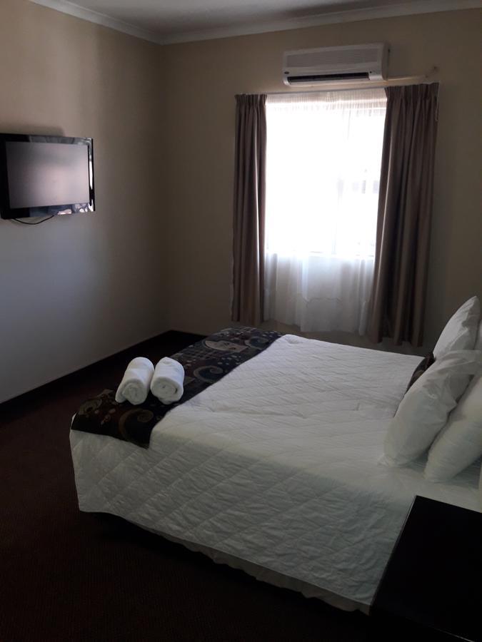 Airport Hotel Кимберли Экстерьер фото